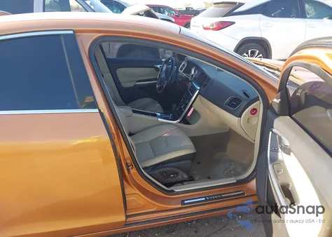 2012 Volvo S60 T5 из США, поврежденный, VIN YV1622FS3C2054968